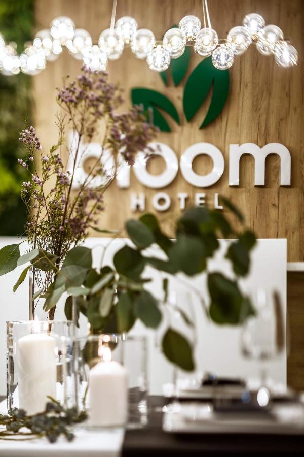 Bloom Hotel Airport Okecie Raszyn Kültér fotó